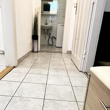 Cozy Huge Studio On Margit Krt. Apartament *